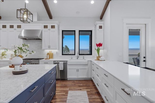 9067 Crystal Quartz Dr., Nampa, ID 83686