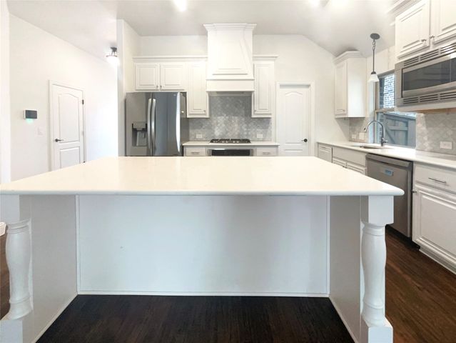 1105 Granger Drive, Mckinney, TX 75071
