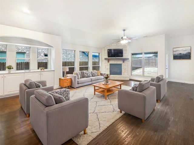 1105 Granger Drive, Mckinney, TX 75071
