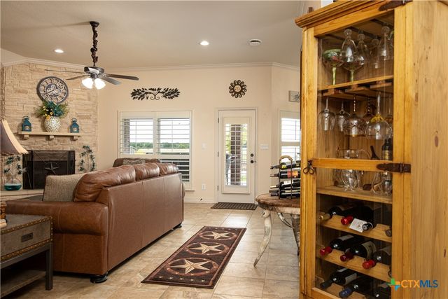 11010 La Paloma Loop, Salado, TX 76571