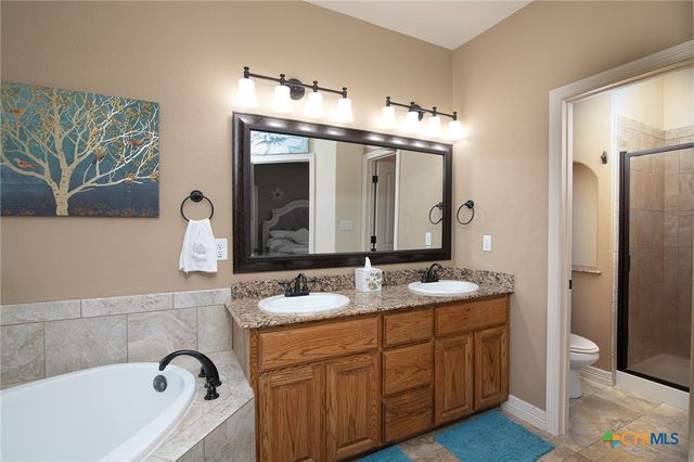 11010 La Paloma Loop, Salado, TX 76571