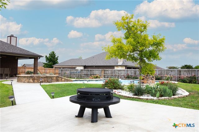 11010 La Paloma Loop, Salado, TX 76571