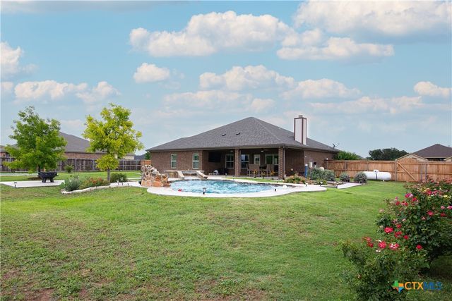 11010 La Paloma Loop, Salado, TX 76571