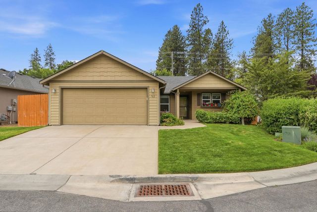 702 S Edgerton Ln, Spokane Valley, WA 99212