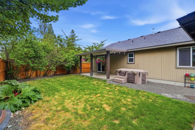 702 S Edgerton Ln, Spokane Valley, WA 99212