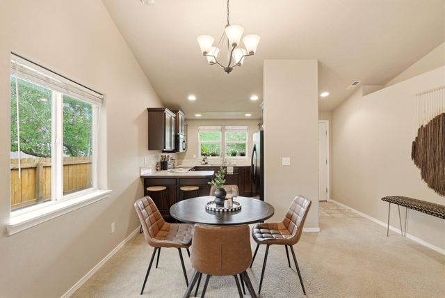 702 S Edgerton Ln, Spokane Valley, WA 99212