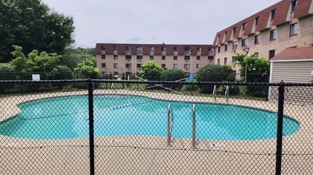 103 Grove 313, Rockland, MA 02370