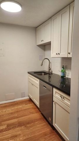 103 Grove 313, Rockland, MA 02370