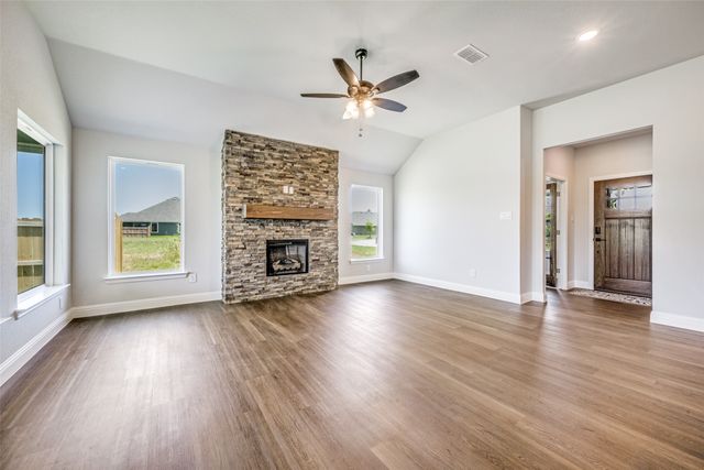 4202 Padron Lane, Sanger, TX 76266