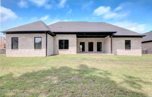 13 Albion Ct, Cabot, AR 72023