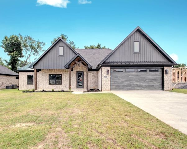 13 Albion Ct, Cabot, AR 72023