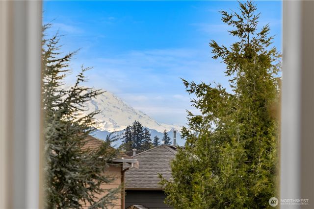 24022 SE 262nd Street, Maple Valley, WA 98038