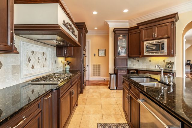 4047 Ironwood Dr, Greenbrier, TN 37073