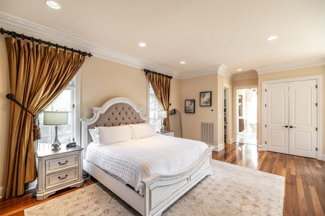 4047 Ironwood Dr, Greenbrier, TN 37073