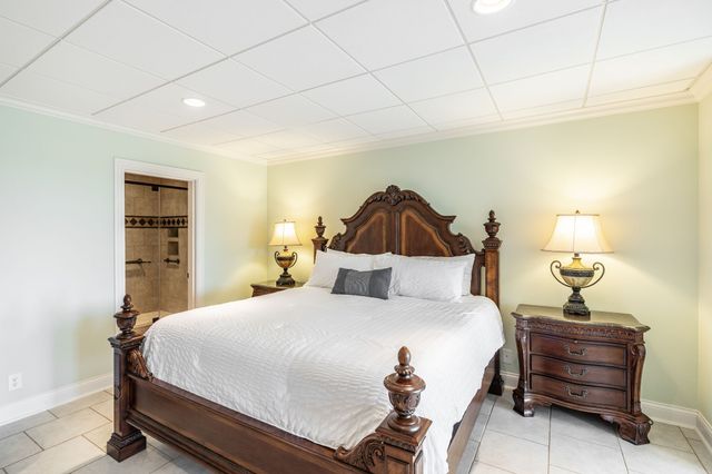 4047 Ironwood Dr, Greenbrier, TN 37073