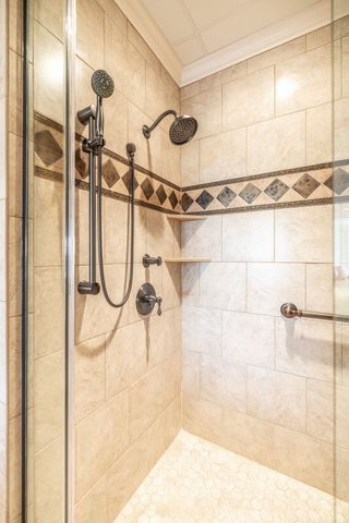 4047 Ironwood Dr, Greenbrier, TN 37073