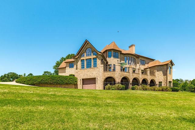 4047 Ironwood Dr, Greenbrier, TN 37073