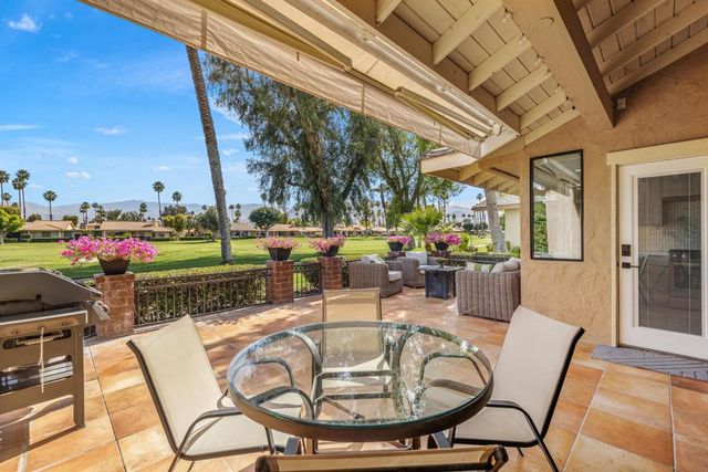 201 Las Lomas, Palm Desert, CA 92260