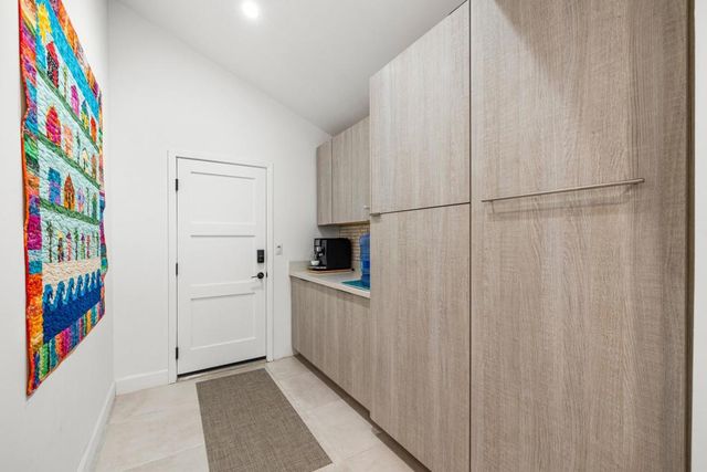 201 Las Lomas, Palm Desert, CA 92260