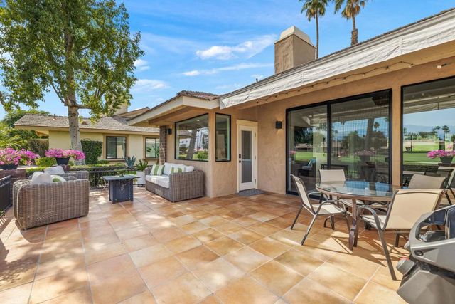 201 Las Lomas, Palm Desert, CA 92260
