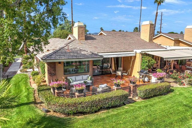 201 Las Lomas, Palm Desert, CA 92260