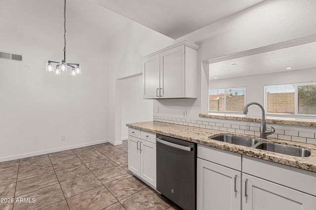 1314 E TOPEKA Drive, Phoenix, AZ 85024