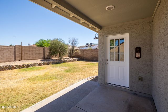 1314 E TOPEKA Drive, Phoenix, AZ 85024
