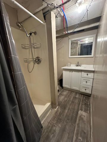 1034 University Drive N, Fargo, ND 58102