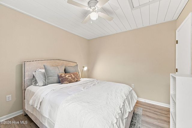 123 Lawndale Lane, Sneads Ferry, NC 28460