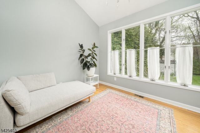 120 Brookside Dr, New Providence Boro, NJ 07974