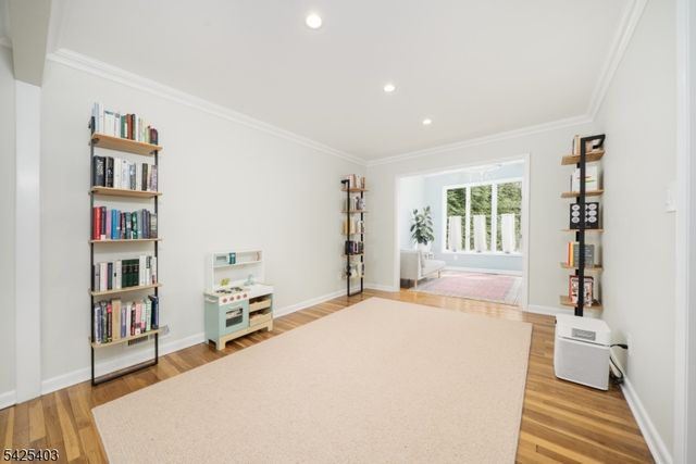 120 Brookside Dr, New Providence Boro, NJ 07974