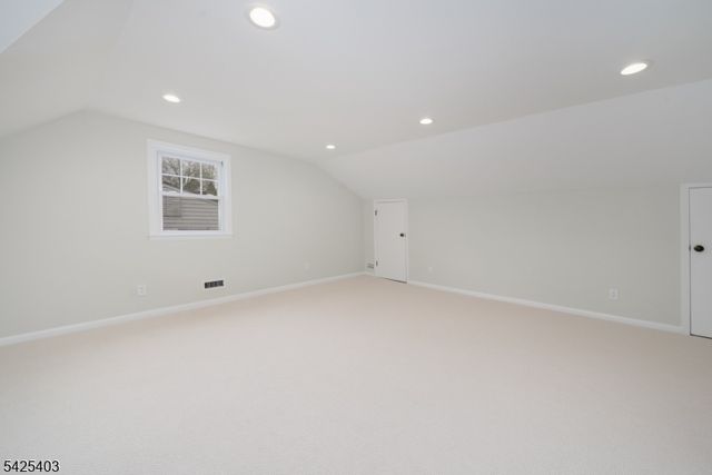 120 Brookside Dr, New Providence Boro, NJ 07974