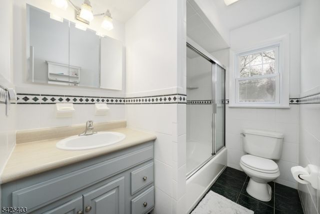 120 Brookside Dr, New Providence Boro, NJ 07974