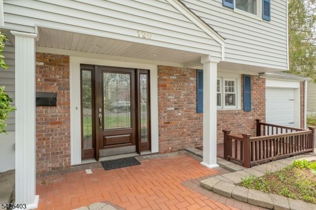 120 Brookside Dr, New Providence Boro, NJ 07974