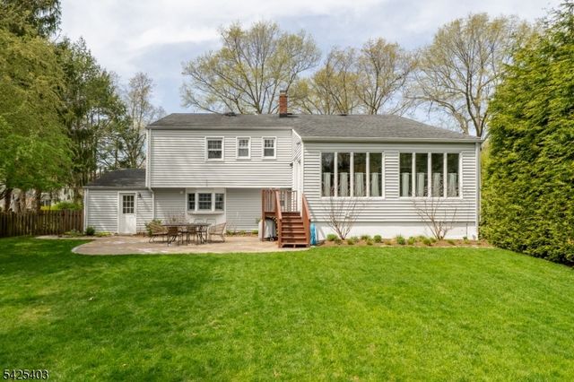 120 Brookside Dr, New Providence Boro, NJ 07974