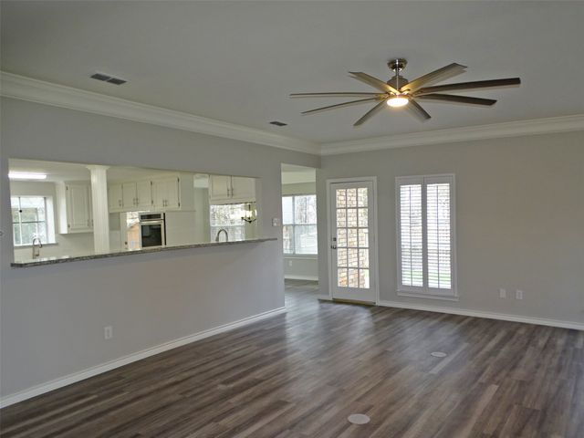 909 Hickory Knob Circle, Cedar Hill, TX 75104