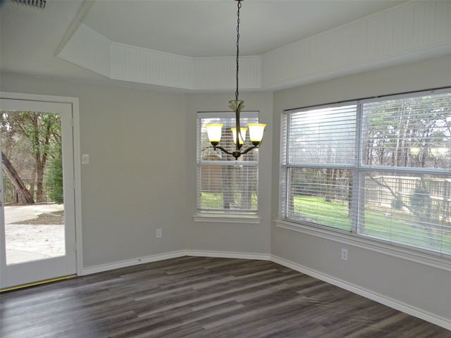 909 Hickory Knob Circle, Cedar Hill, TX 75104