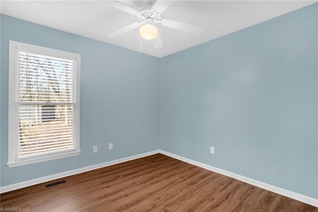 503 N Greenbriar Street, Liberty, NC 27298