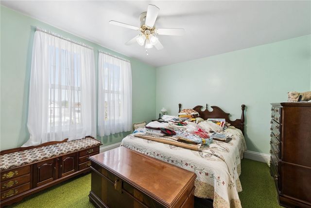 39 John Street, Uniontown, PA 15401