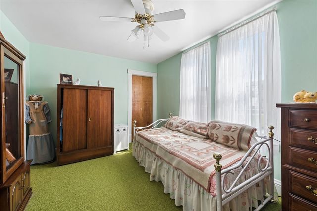 39 John Street, Uniontown, PA 15401