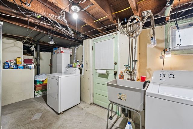 39 John Street, Uniontown, PA 15401