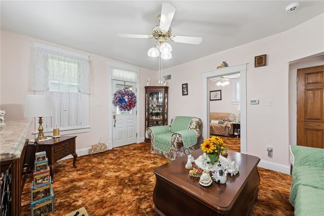 39 John Street, Uniontown, PA 15401