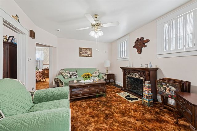 39 John Street, Uniontown, PA 15401