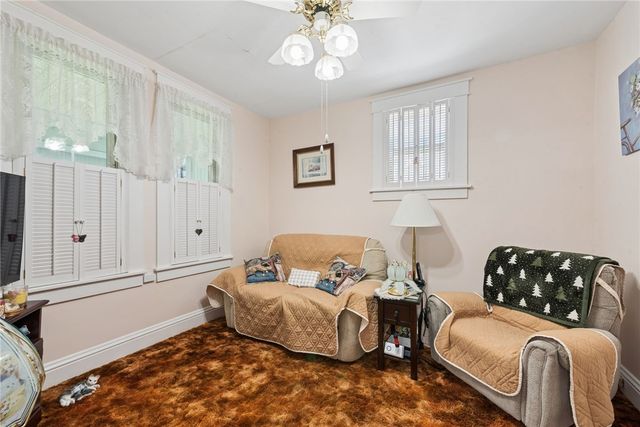 39 John Street, Uniontown, PA 15401