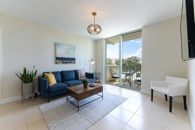 610 Clematis Street, West Palm Beach, FL 33401