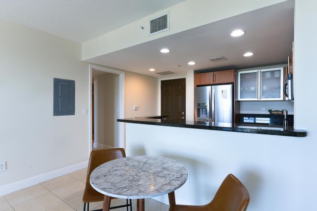 610 Clematis Street, West Palm Beach, FL 33401