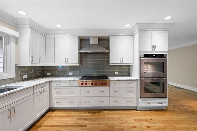 465 WILLOWBROOK SE Drive, Smyrna, GA 30082