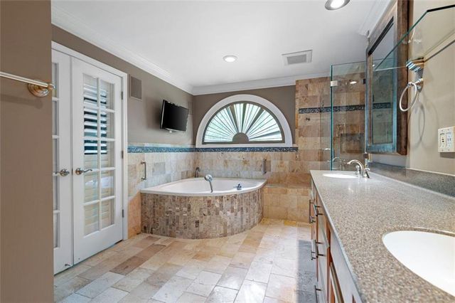 465 WILLOWBROOK SE Drive, Smyrna, GA 30082