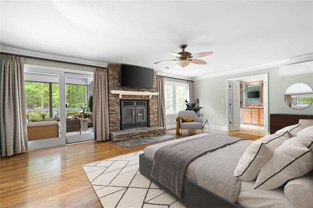 465 WILLOWBROOK SE Drive, Smyrna, GA 30082