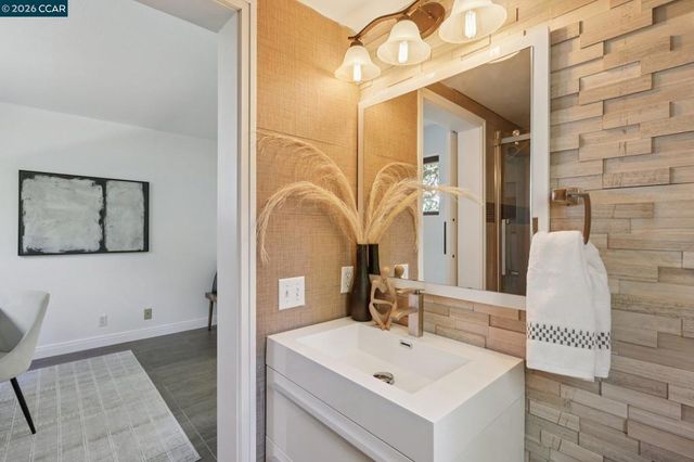 600 Suntree Lane 608, Pleasant Hill, CA 94523